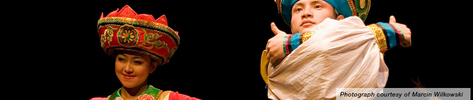 Dancers hats © Marcin Wilkowski